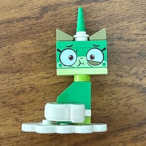 LEGO Unikitty Series 1 Queasy Unikitty Minifigure 41775 Green Sick Face Movie